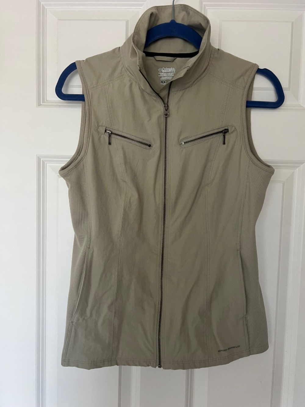 Columbia Titanium Women’s Omni-Shield Zip Vest Khaki Size Small - Picture 2 of 6